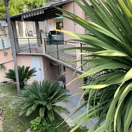 Viky Apartman *